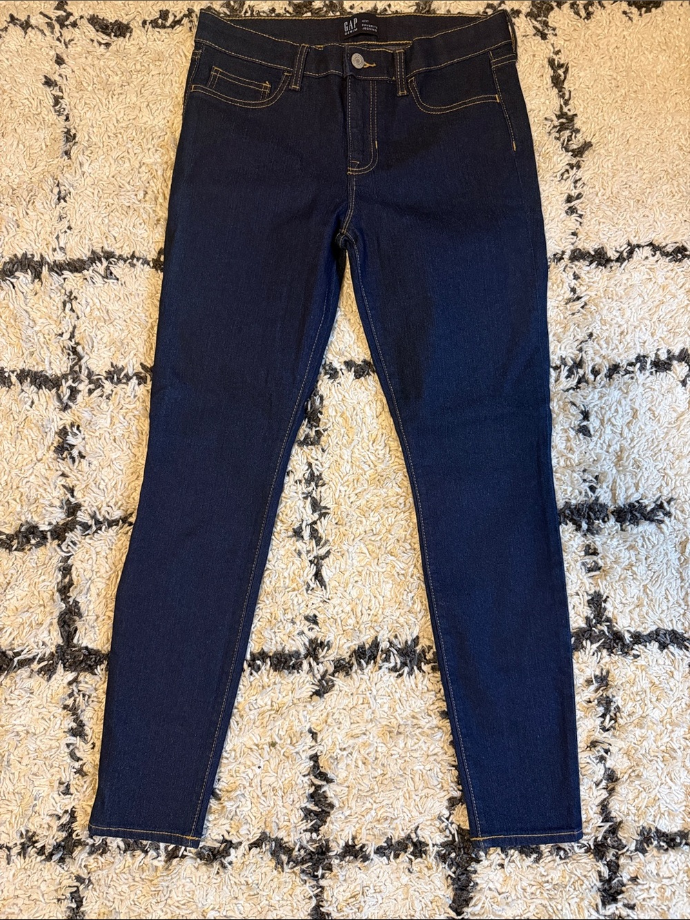 NWOT Women’s GAP Denim Jegging Sz 4